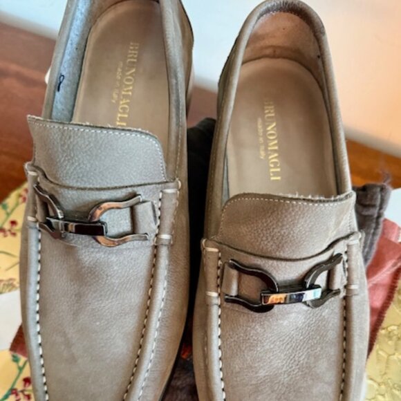 Bruno Magli Made In Italy Taupe Horse Bit Mikko Suede Loafers~SZ 9.5 M Excellent - Picture 2 of 9